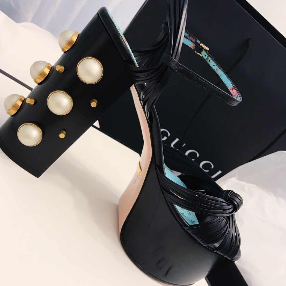 Gucci shoes